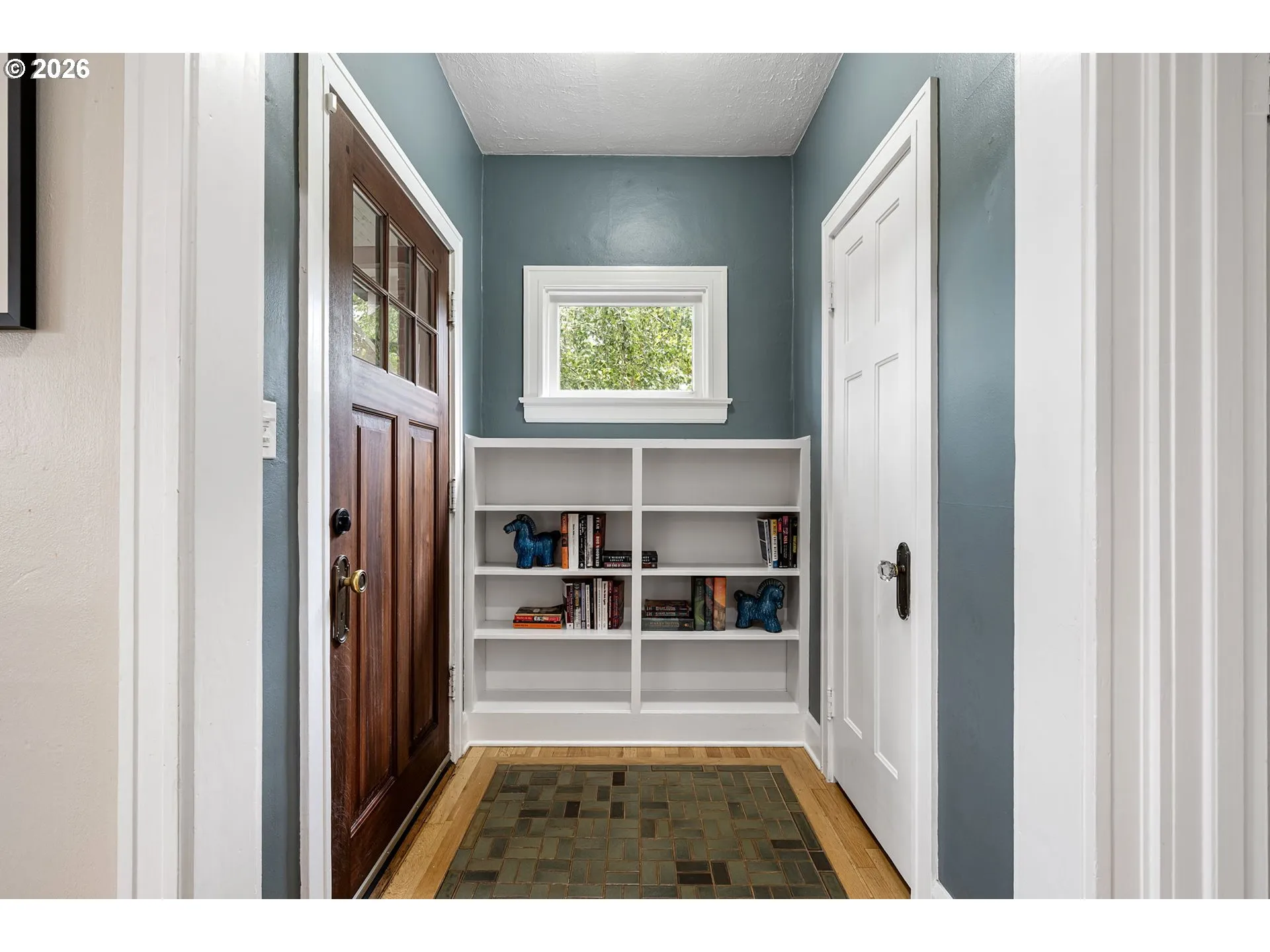 Entrance/Foyer