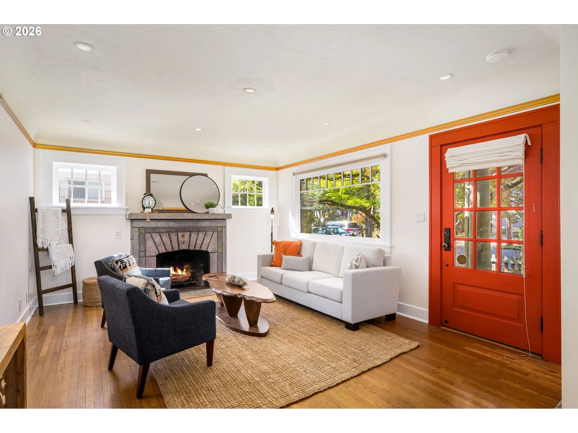 Living Room-Fireplace