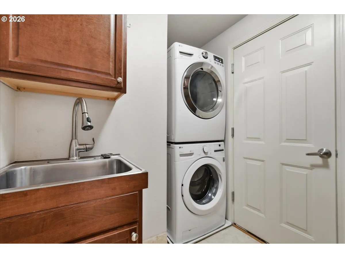 Laundry-Main