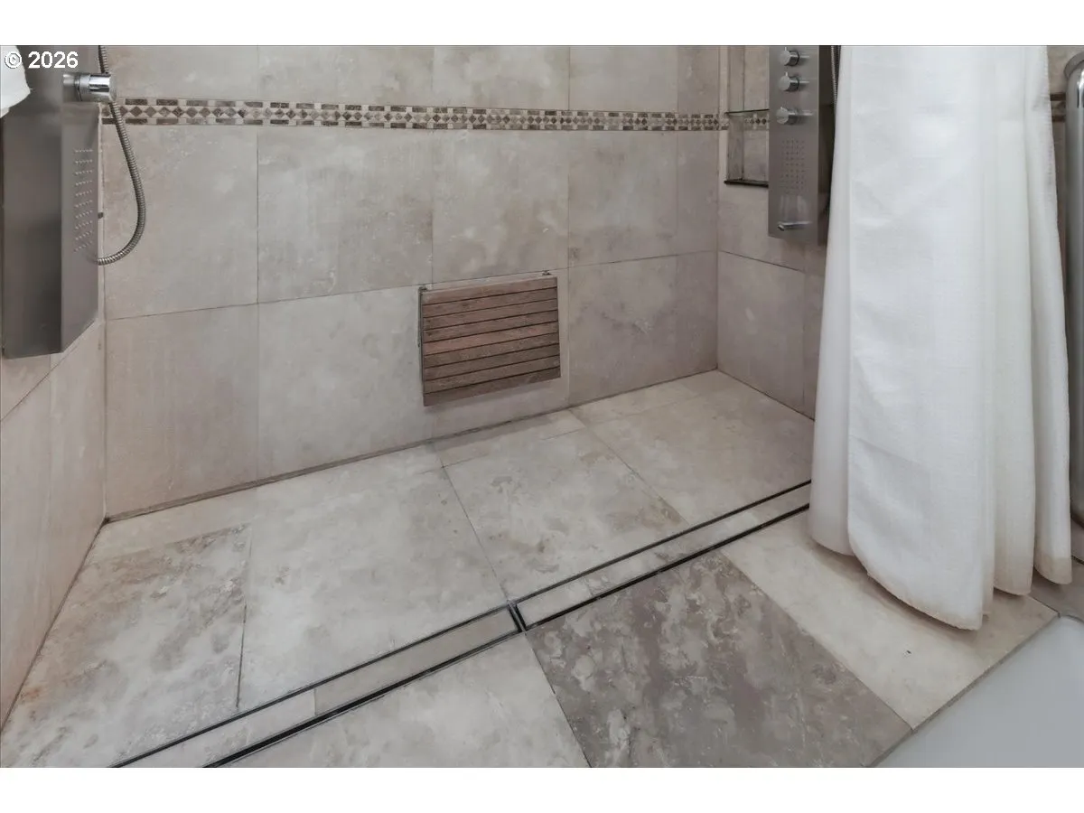 Owner's Suite Bathroom-Walk in Shower