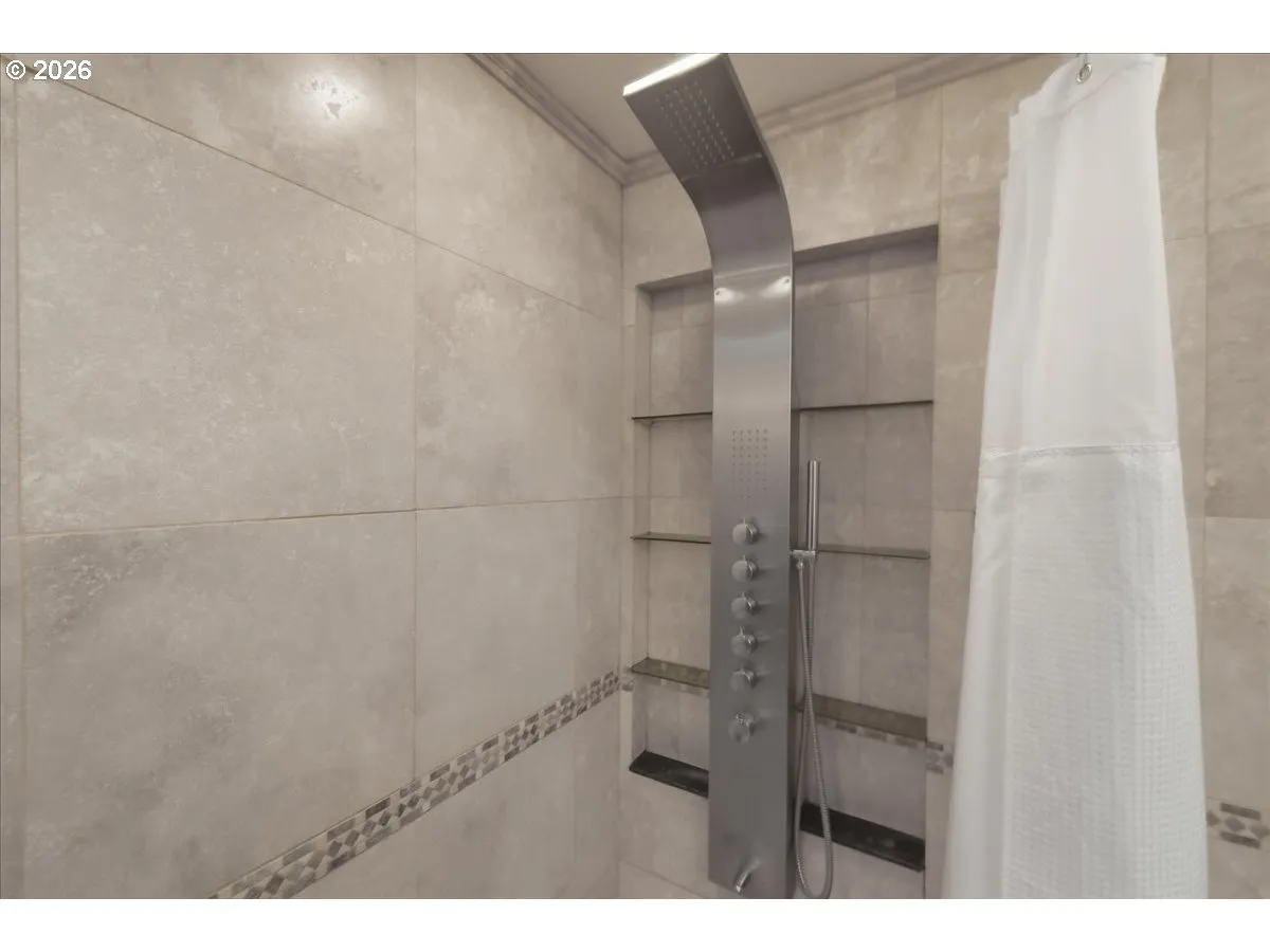 Owner's Suite Bathroom-Walk in Shower