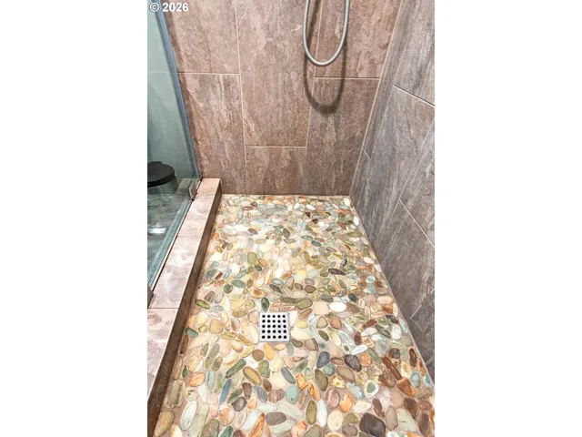 En Suite Bathroom