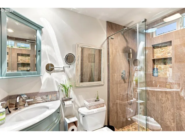 En Suite Bathroom