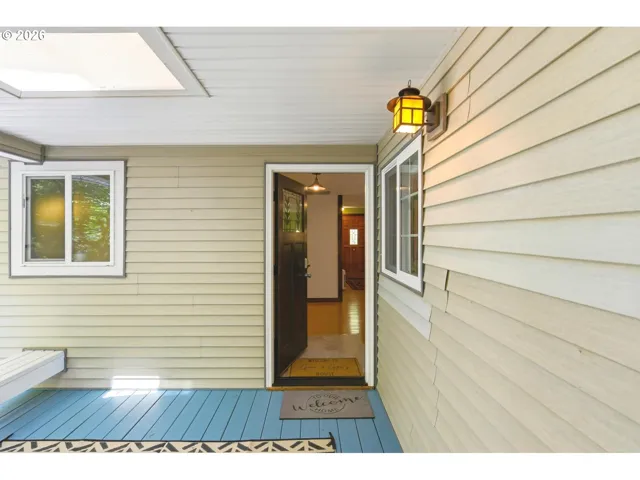 Entrance/Foyer
