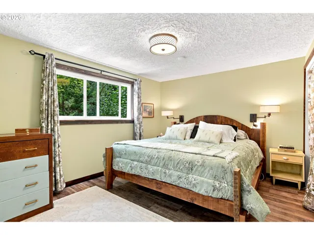 Bedroom, Owner's Suite