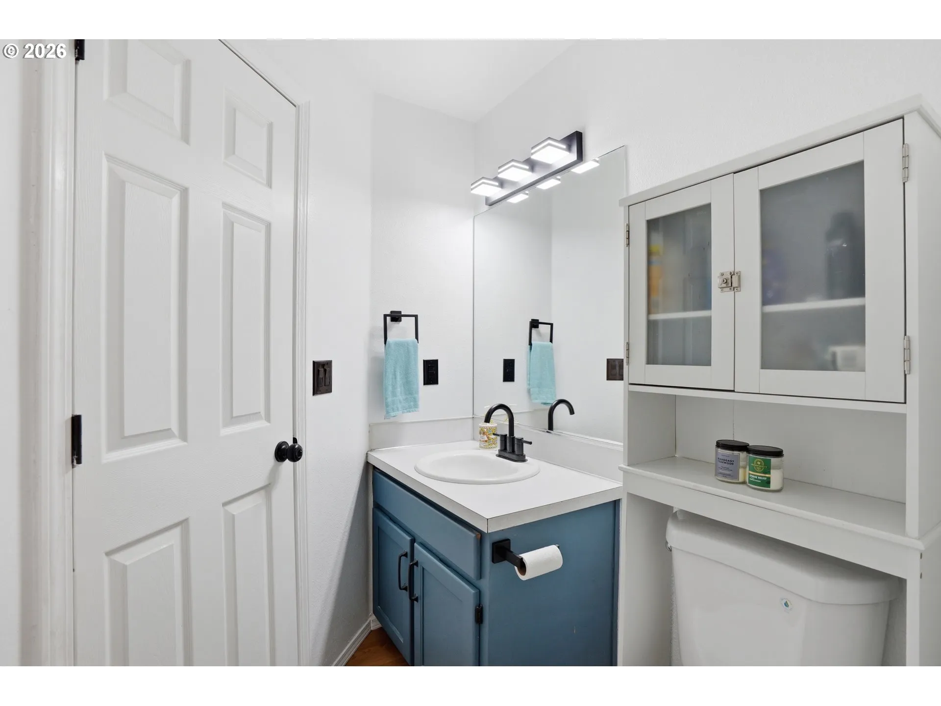 Bathroom-Lower