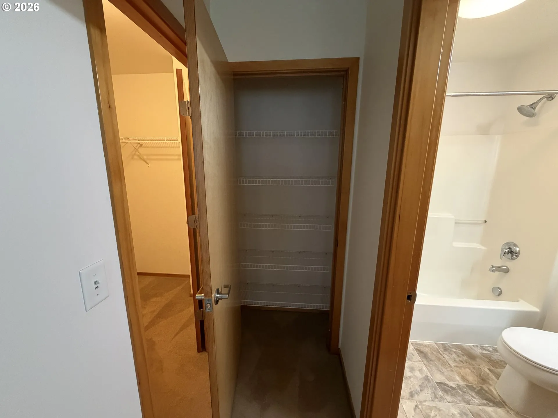 Bedroom, Owner's Suite-Walk-In Closet