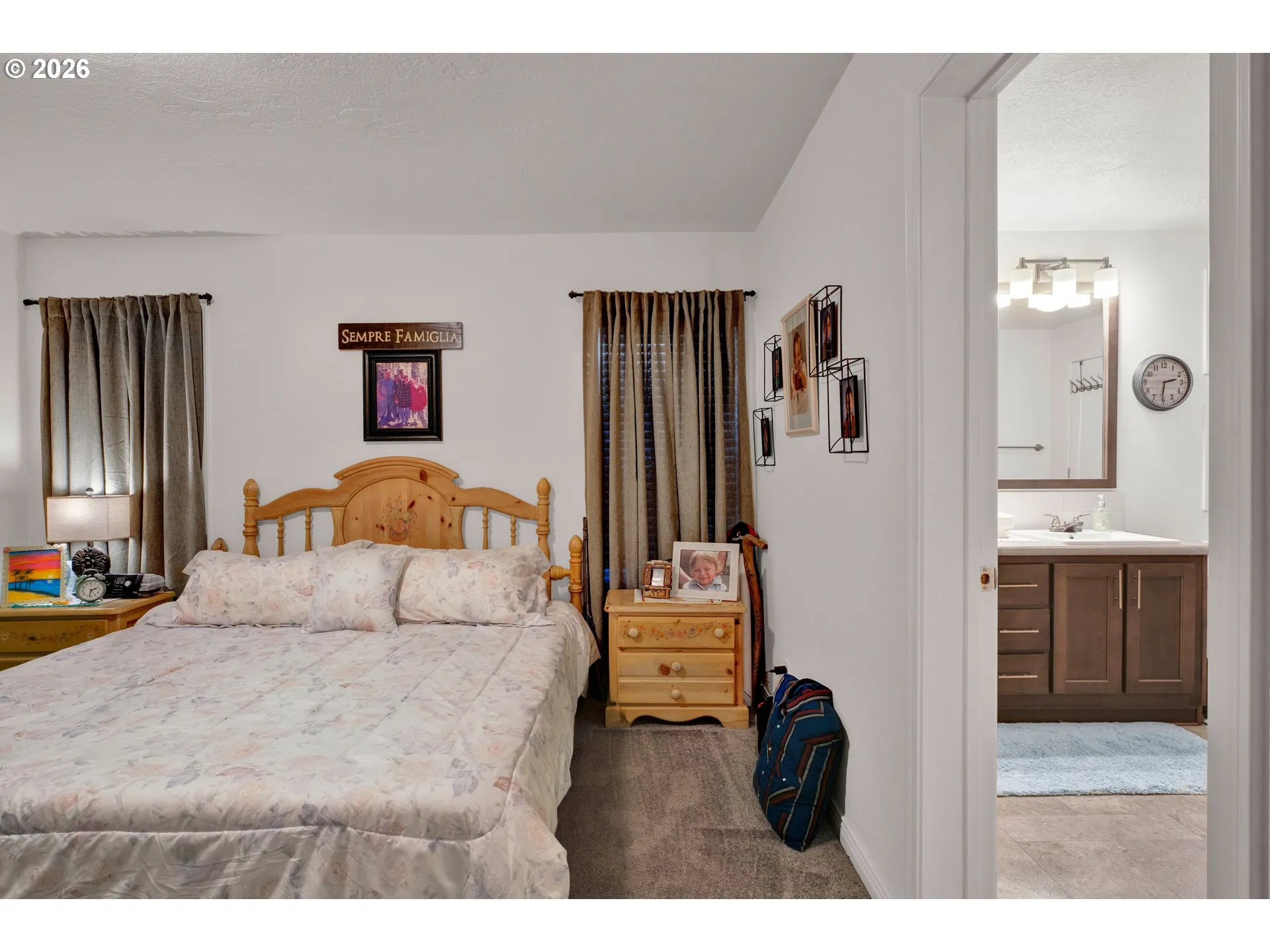 Bedroom, Owner's Suite-Walk-In Closet