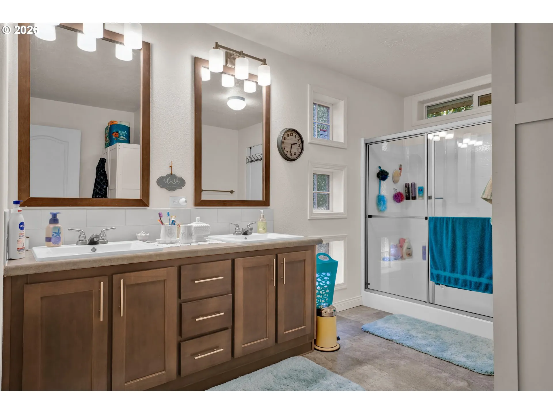 Bathroom, Attached-Walk in Shower