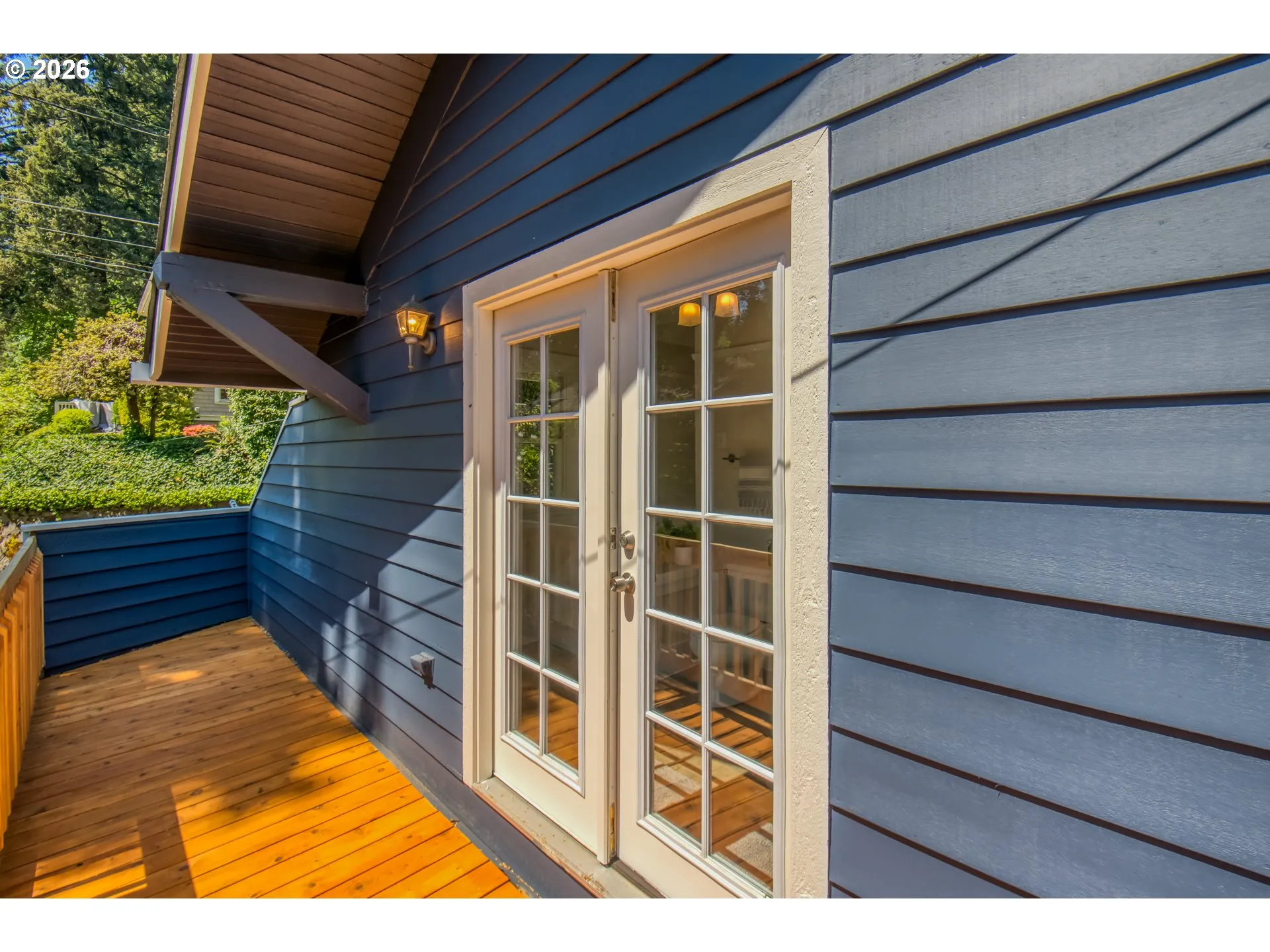 Deck-Upper