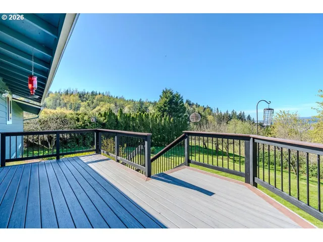 Deck-Upper