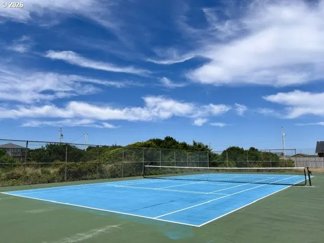 Community Tennis