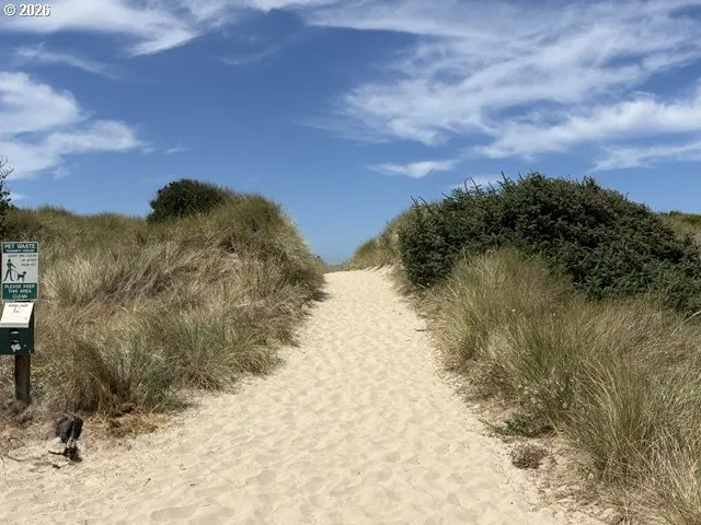 Beach Access Deeded