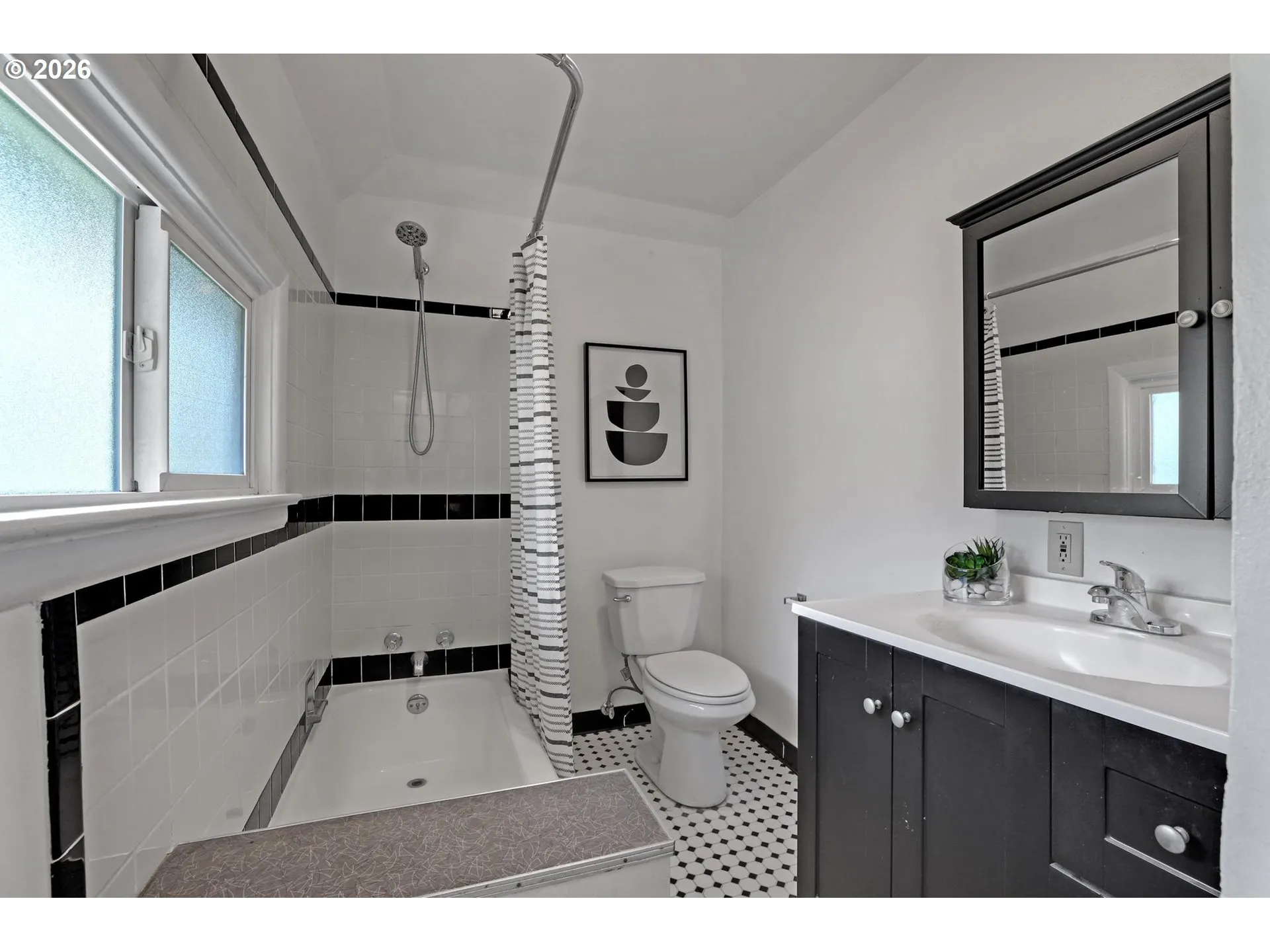 Bathroom-Upper