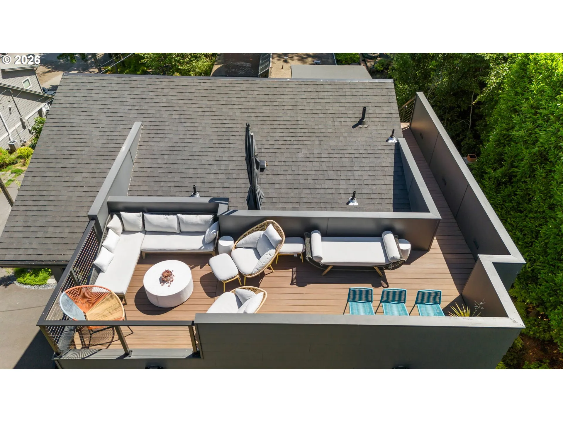 Deck-Upper