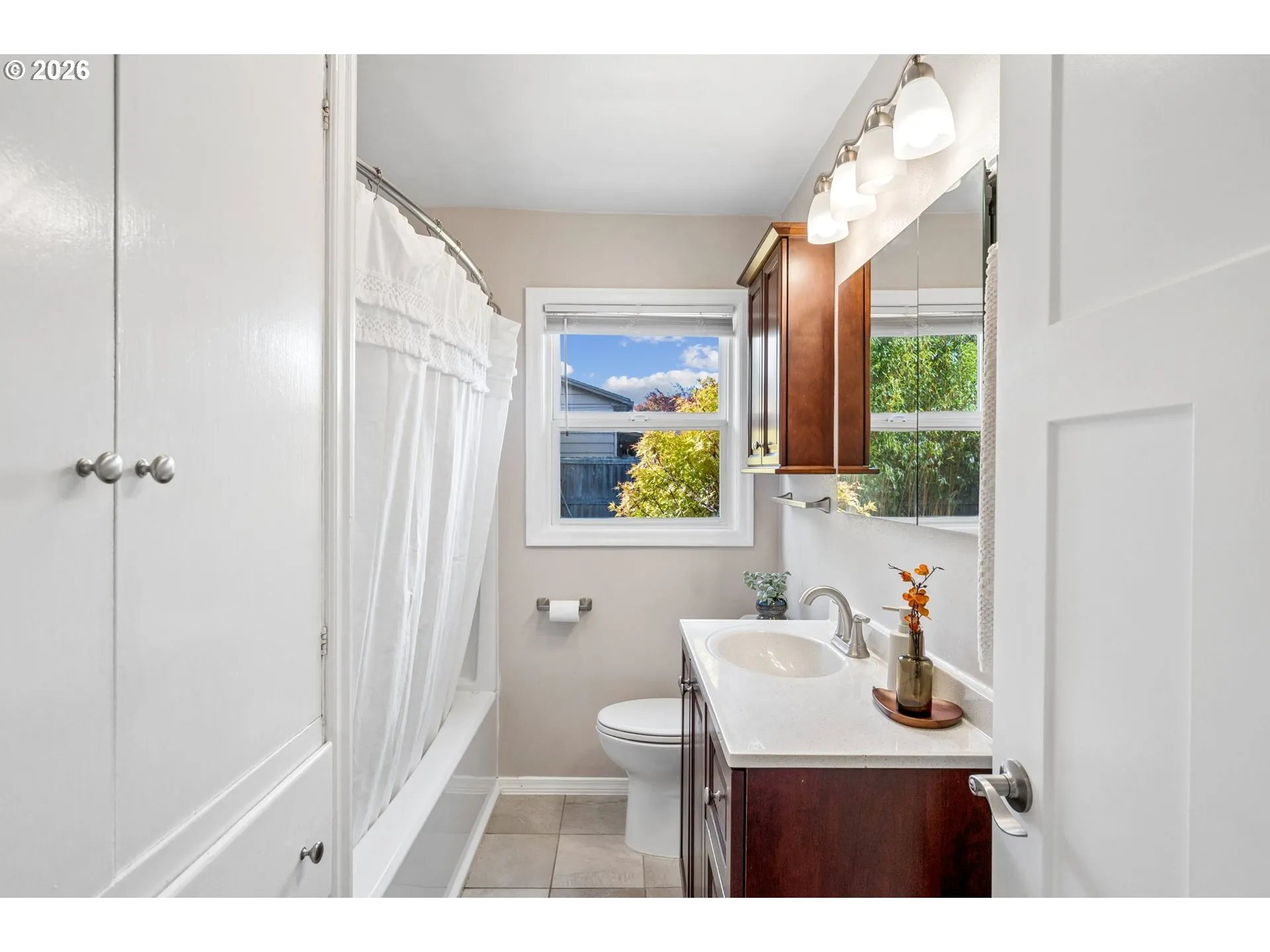 Bathroom-Hall