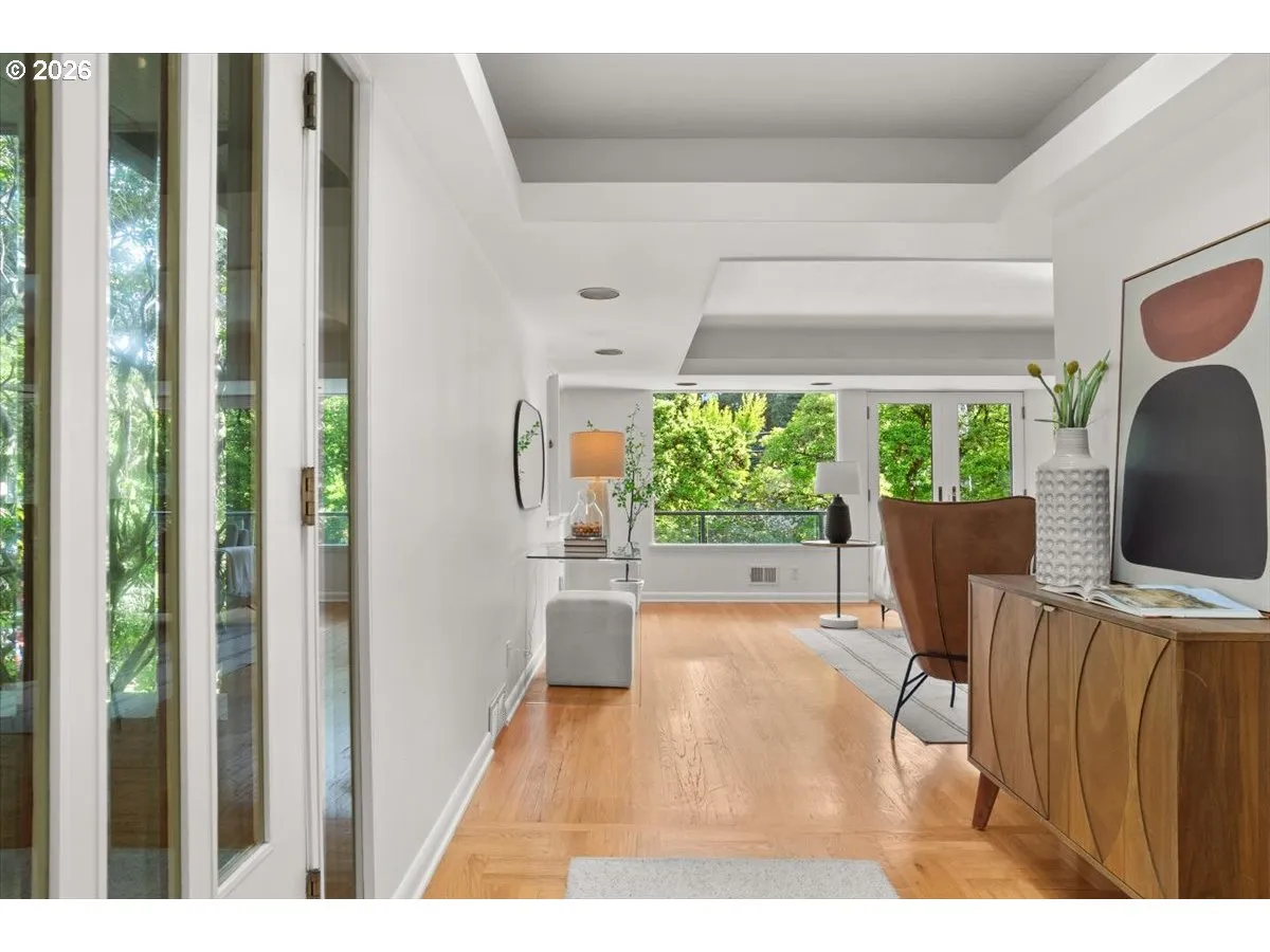 Entrance/Foyer