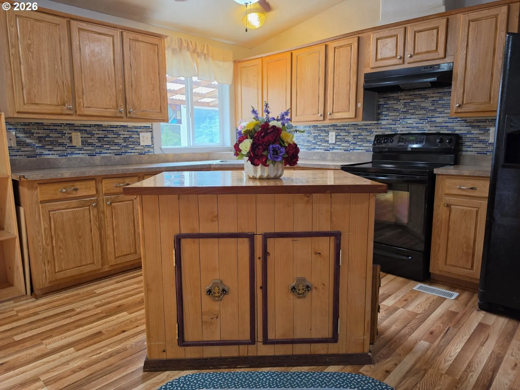 Kitchen-Island