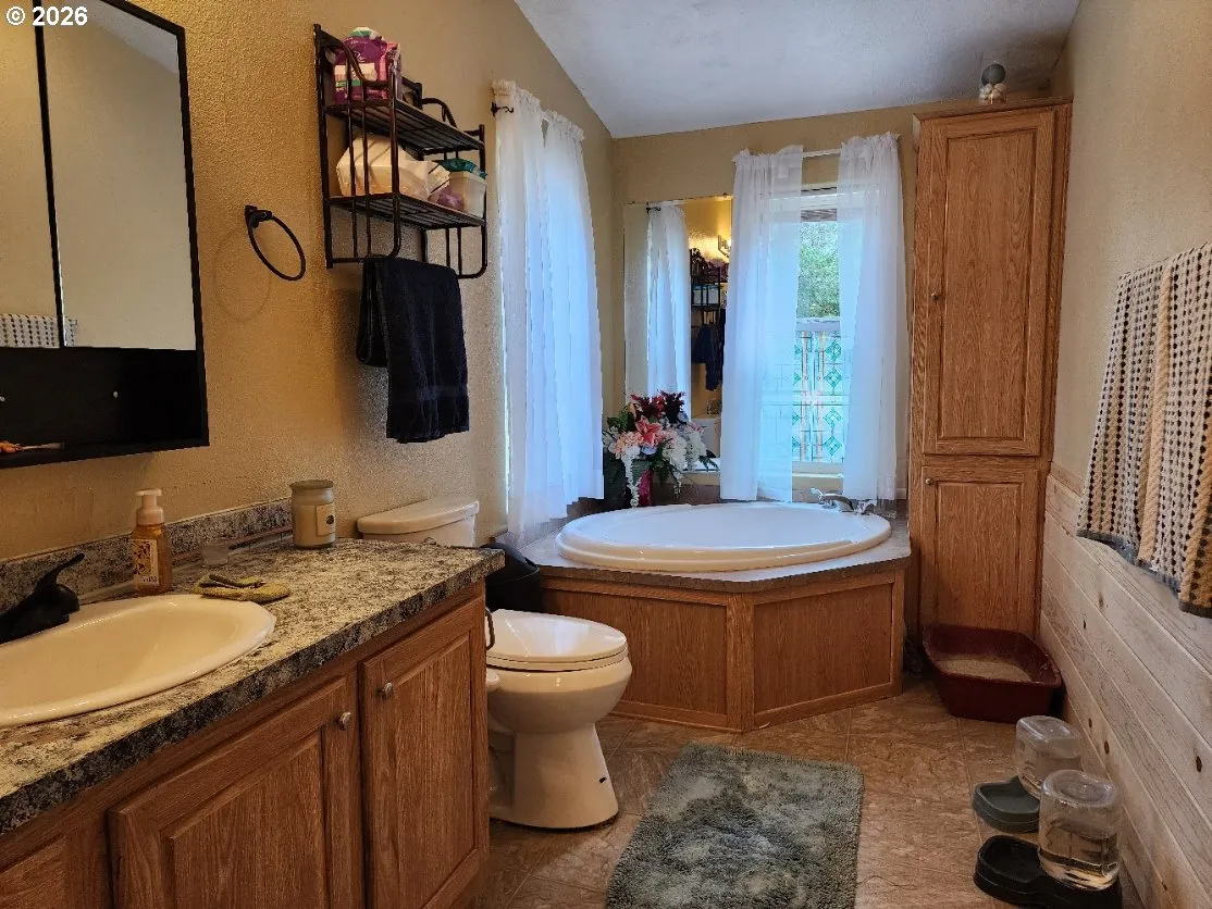 Attached Bathroom #1-Full Bathroom