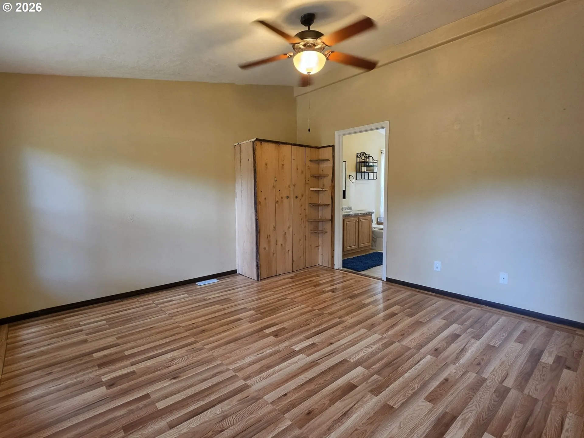 Bedroom, Primary-Ceiling Fan