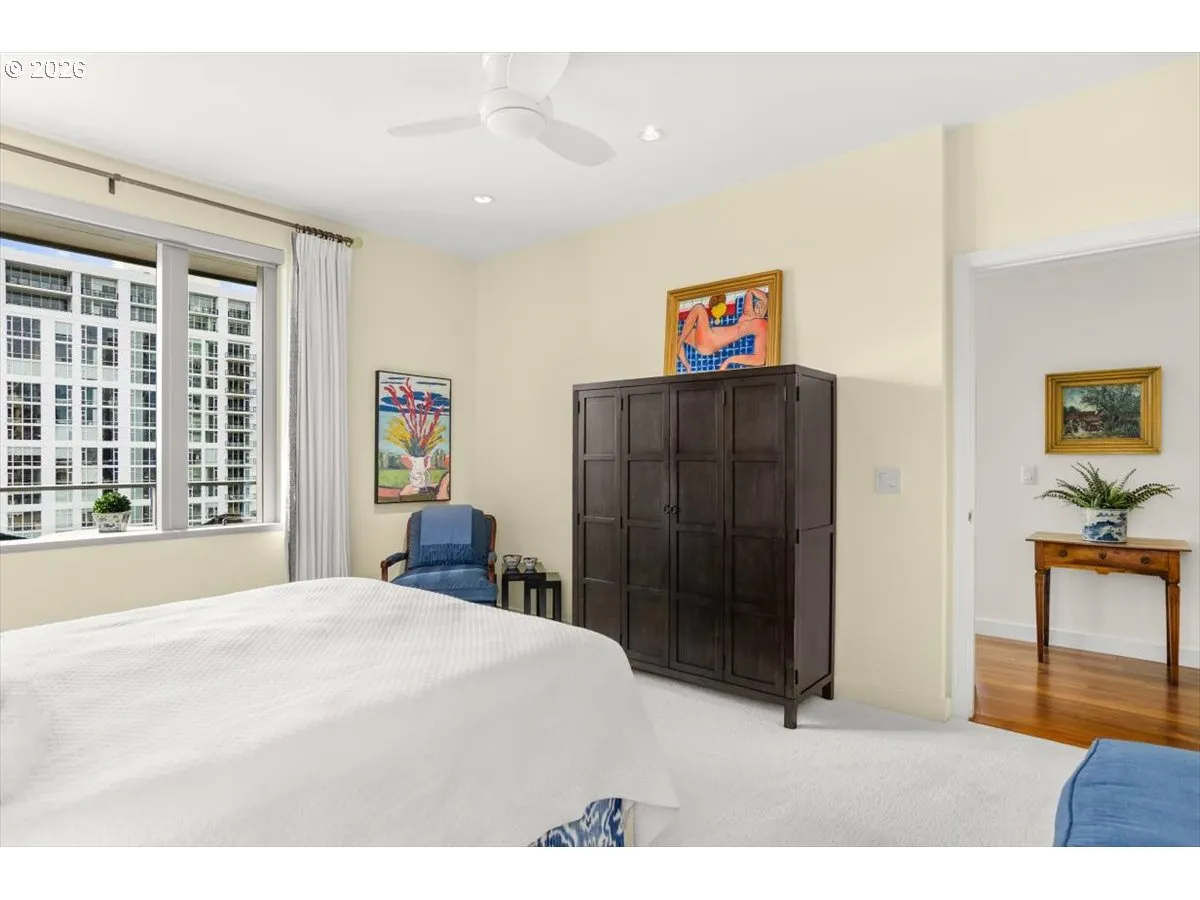 Primary Bedroom-Ceiling Fan