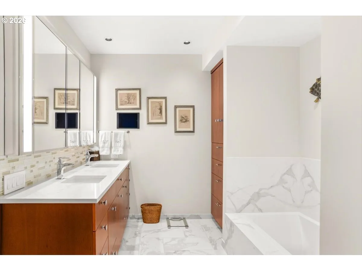 Bathroom-Double Sinks
