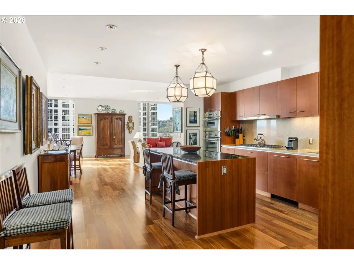 Kitchen-Island