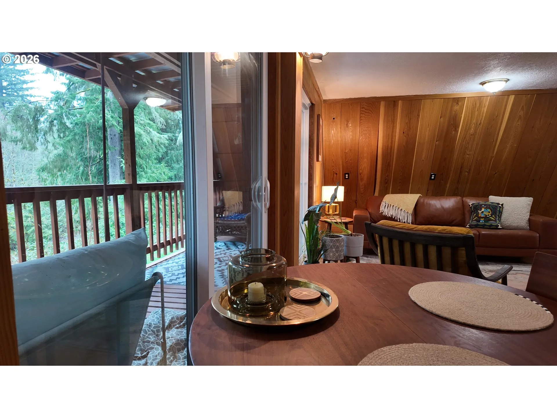 Living Room/Dining Room
