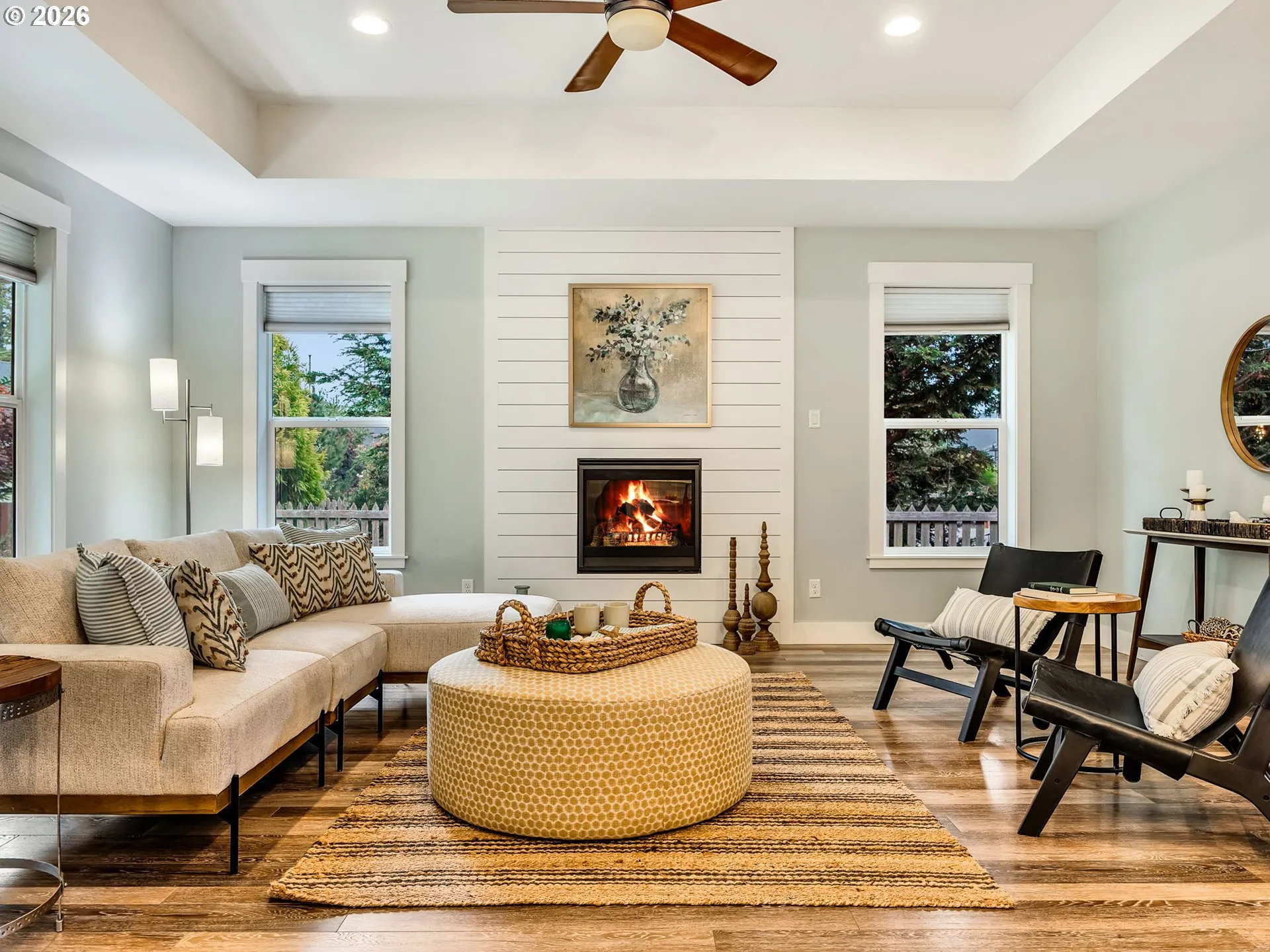 Living Room-Ceiling Fan