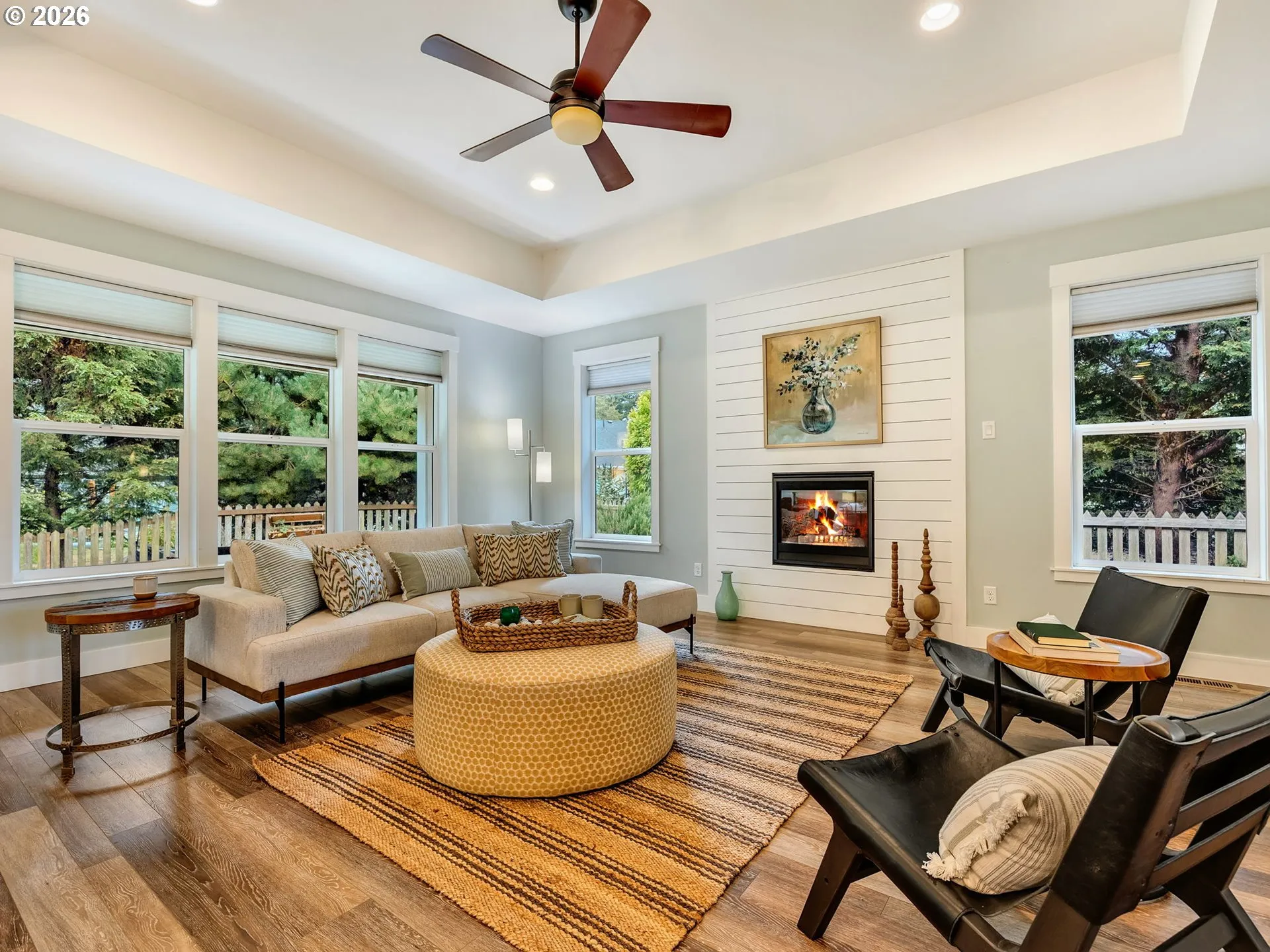 Living Room-Fireplace
