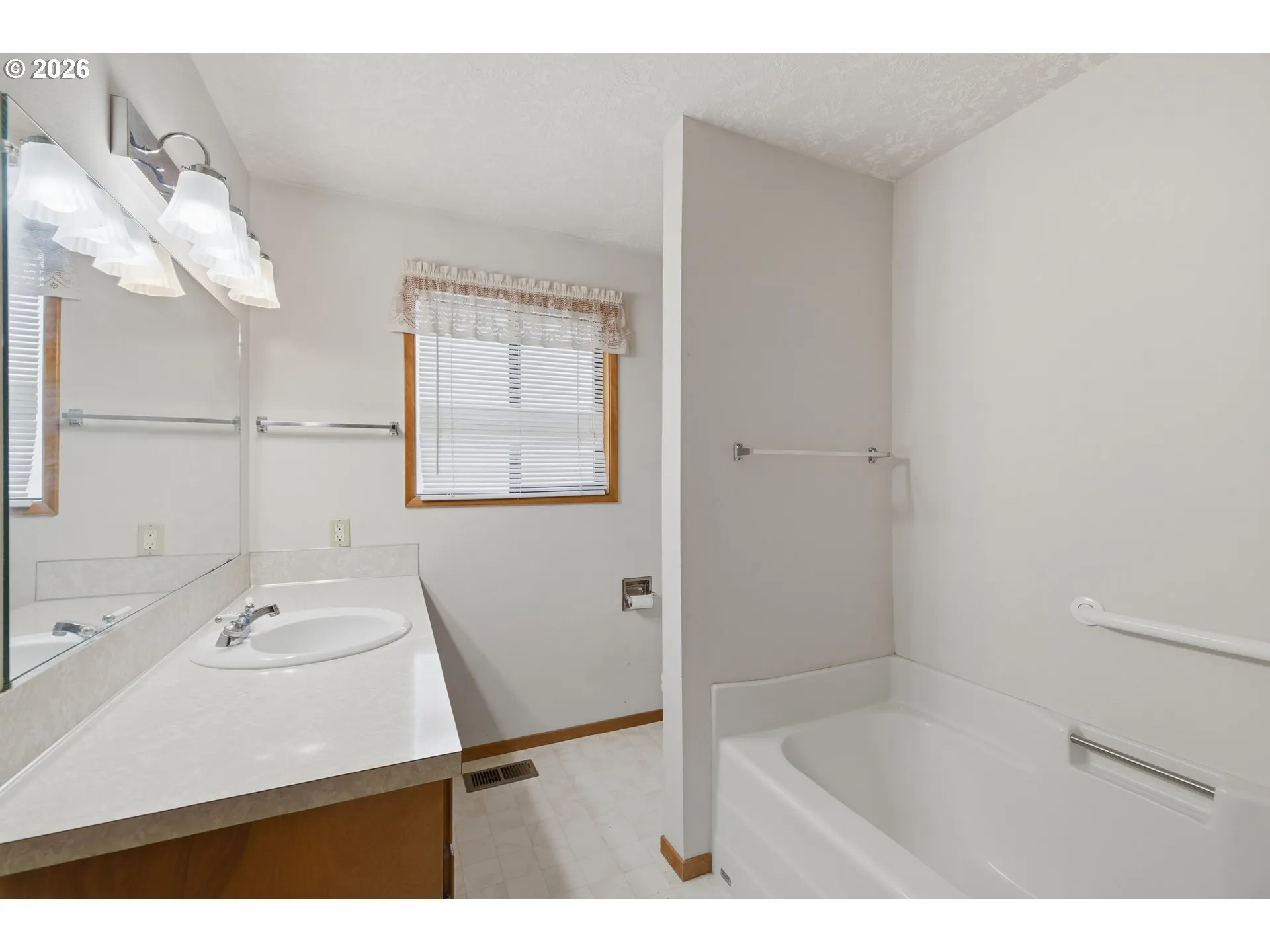 Bathroom-Main