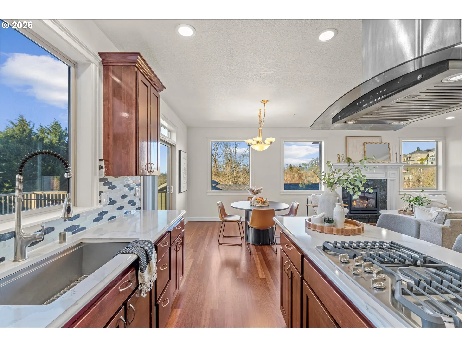 Kitchen/Nook-Eating Area