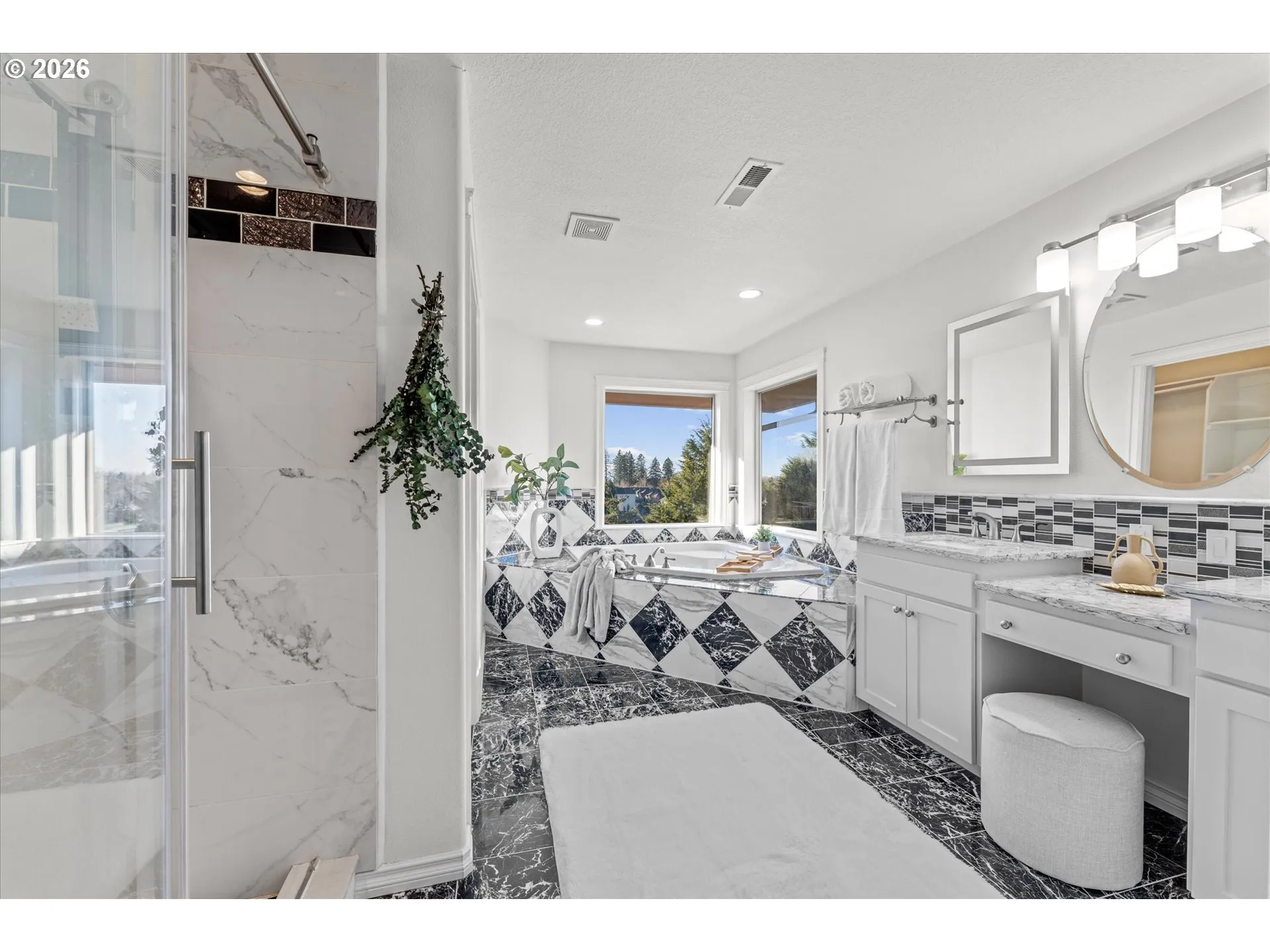 Owner's Suite Bathroom-Walk in Shower