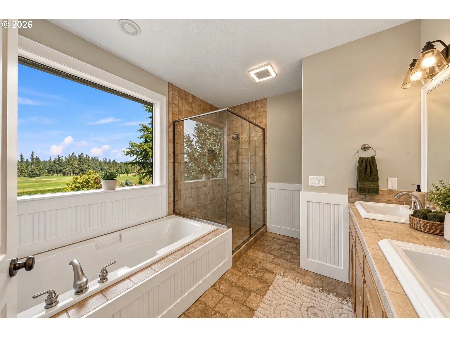 Bathroom, Attached