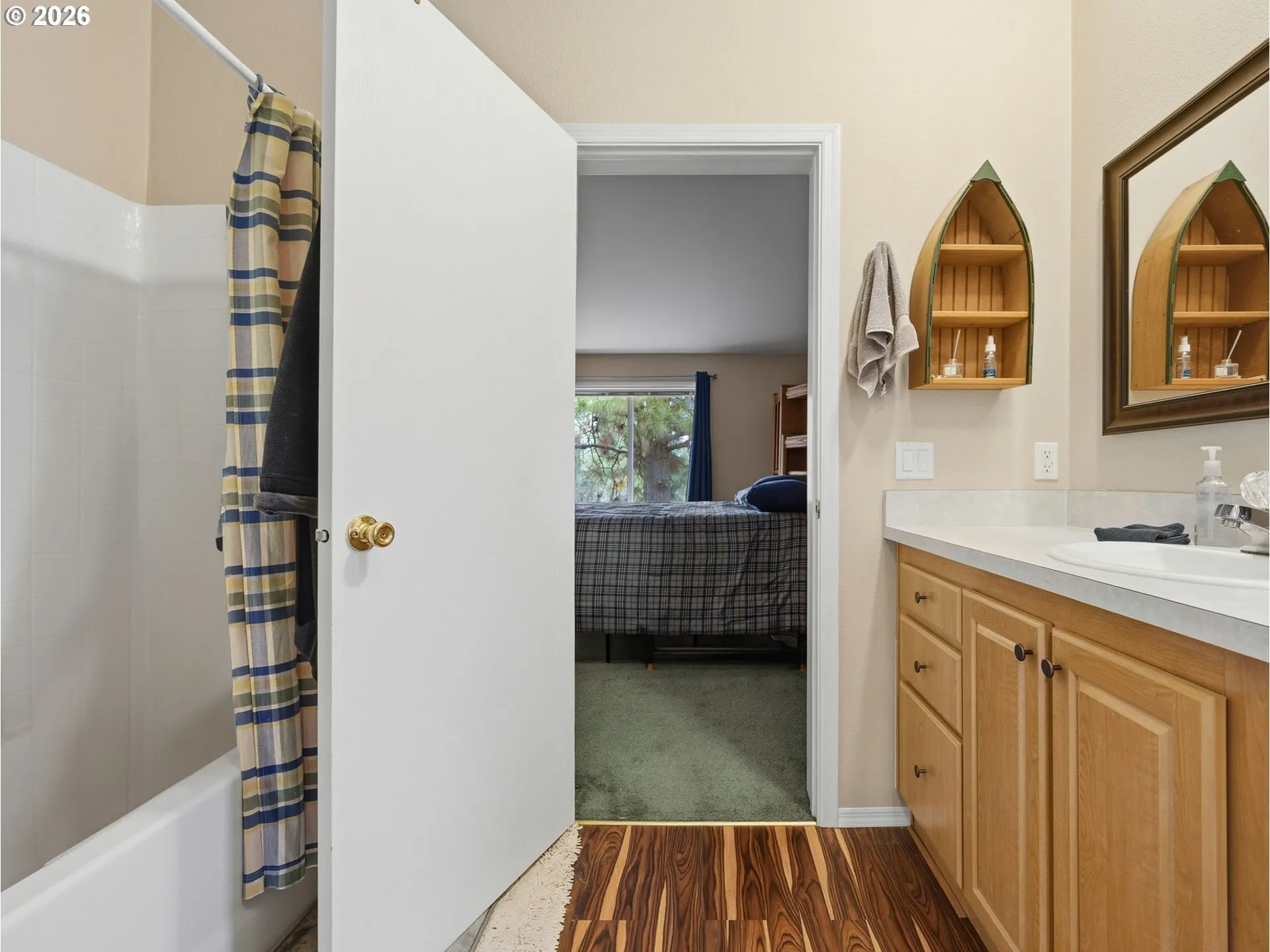 Primary Bedroom-Attached Bathroom