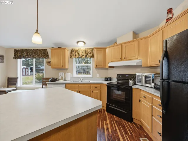 Kitchen-Island