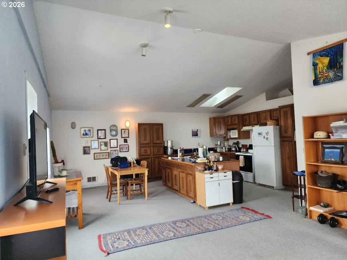 Upstairs Unit