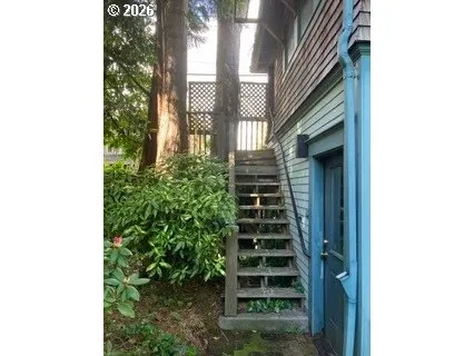 Garage-# 1
