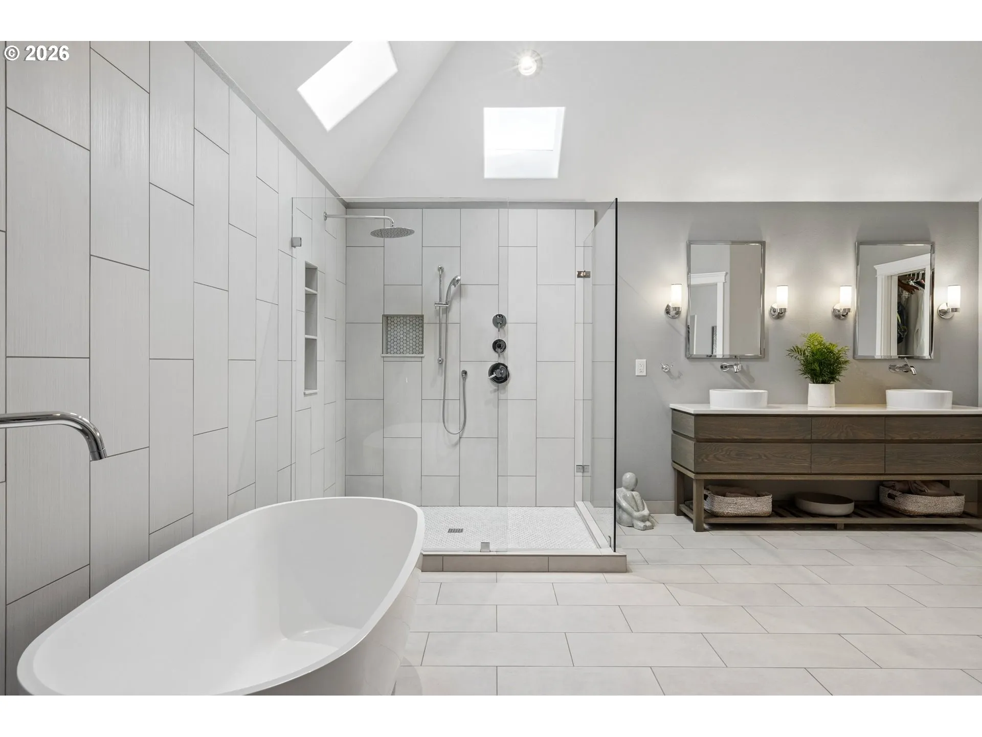 En Suite Bathroom