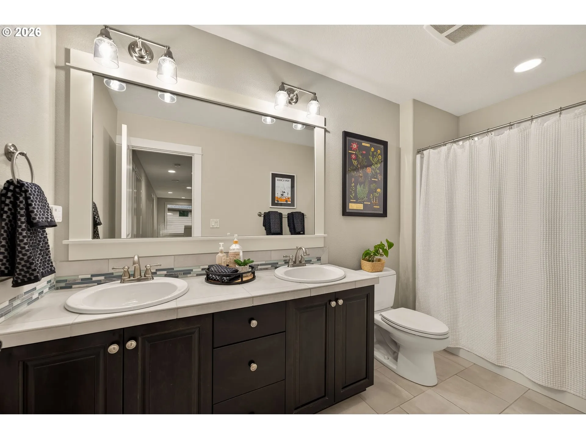 Bathroom-Hall