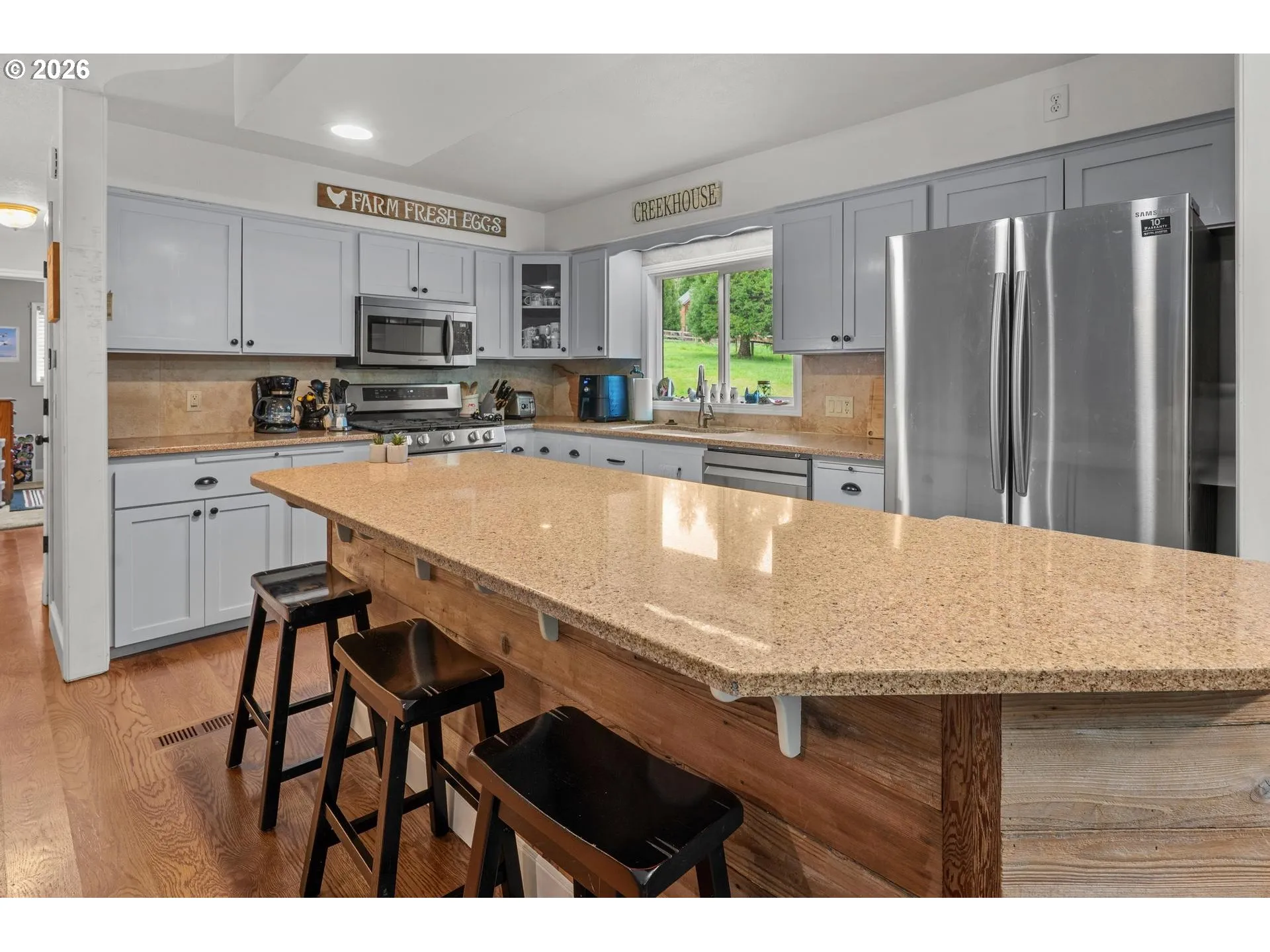 Kitchen-Island