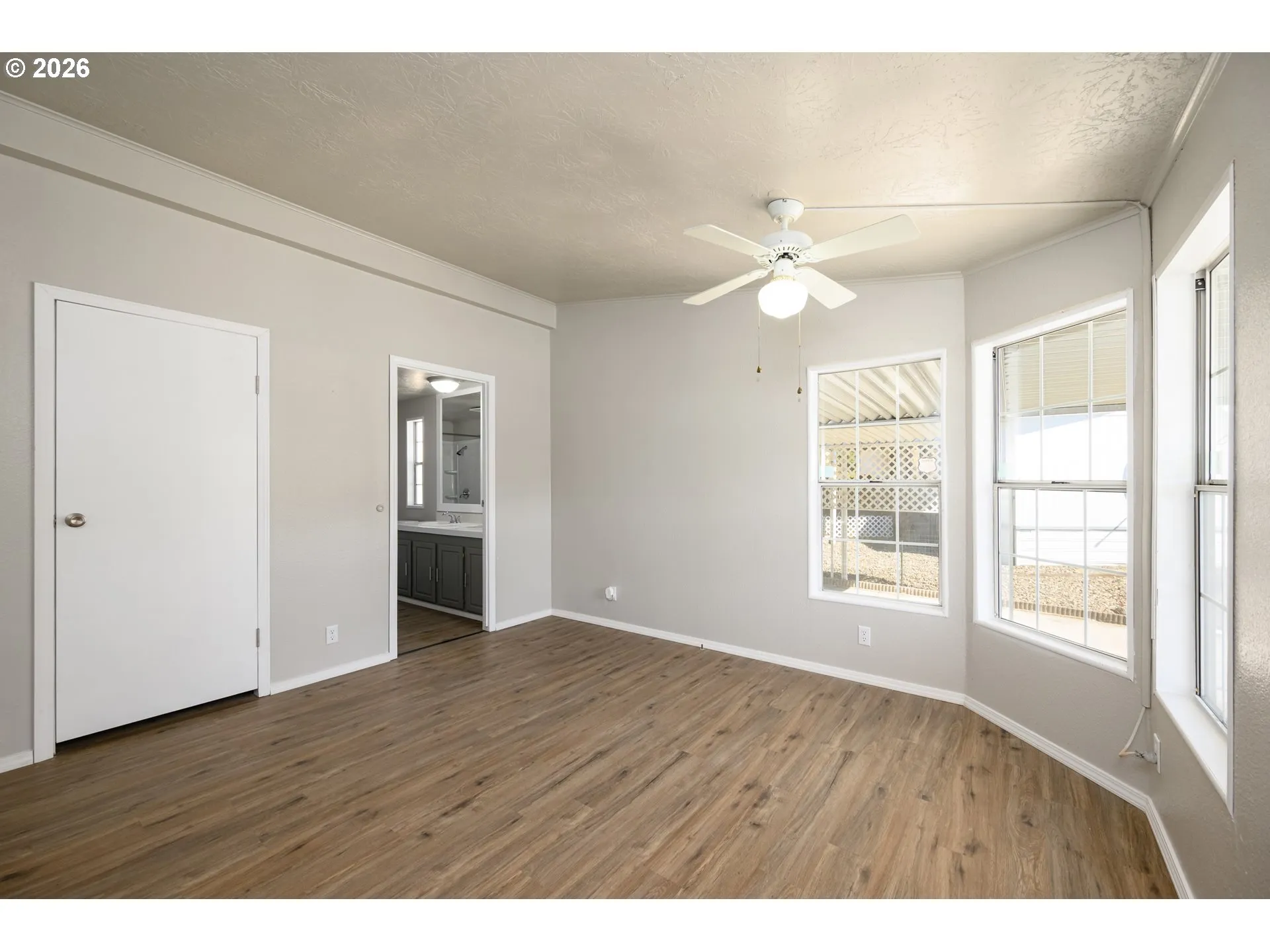Bedroom, Primary-Main