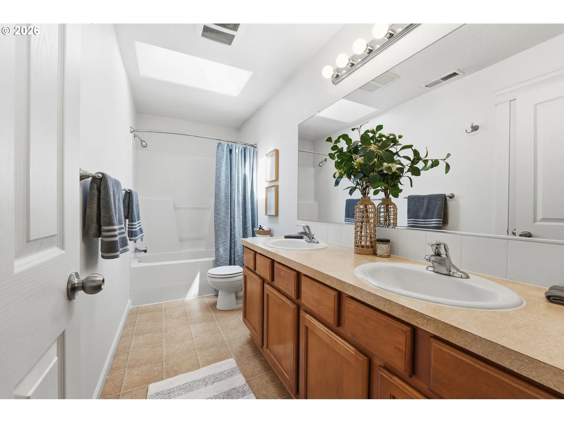 Bathroom-Hall