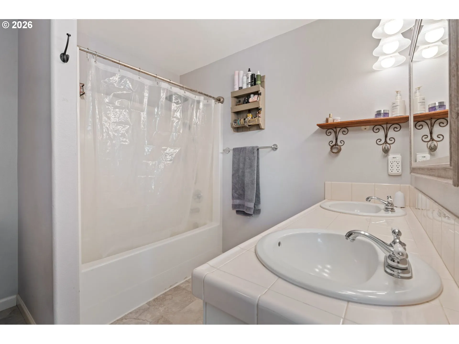 Primary Bedroom-Attached Bathroom