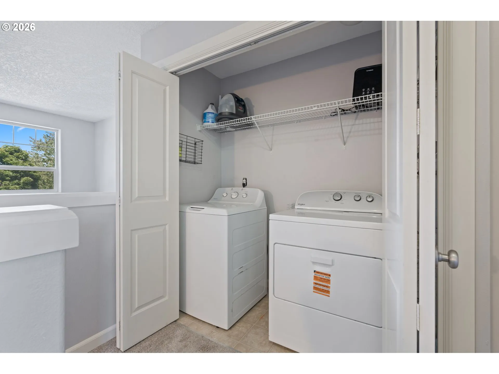 Laundry-Upper