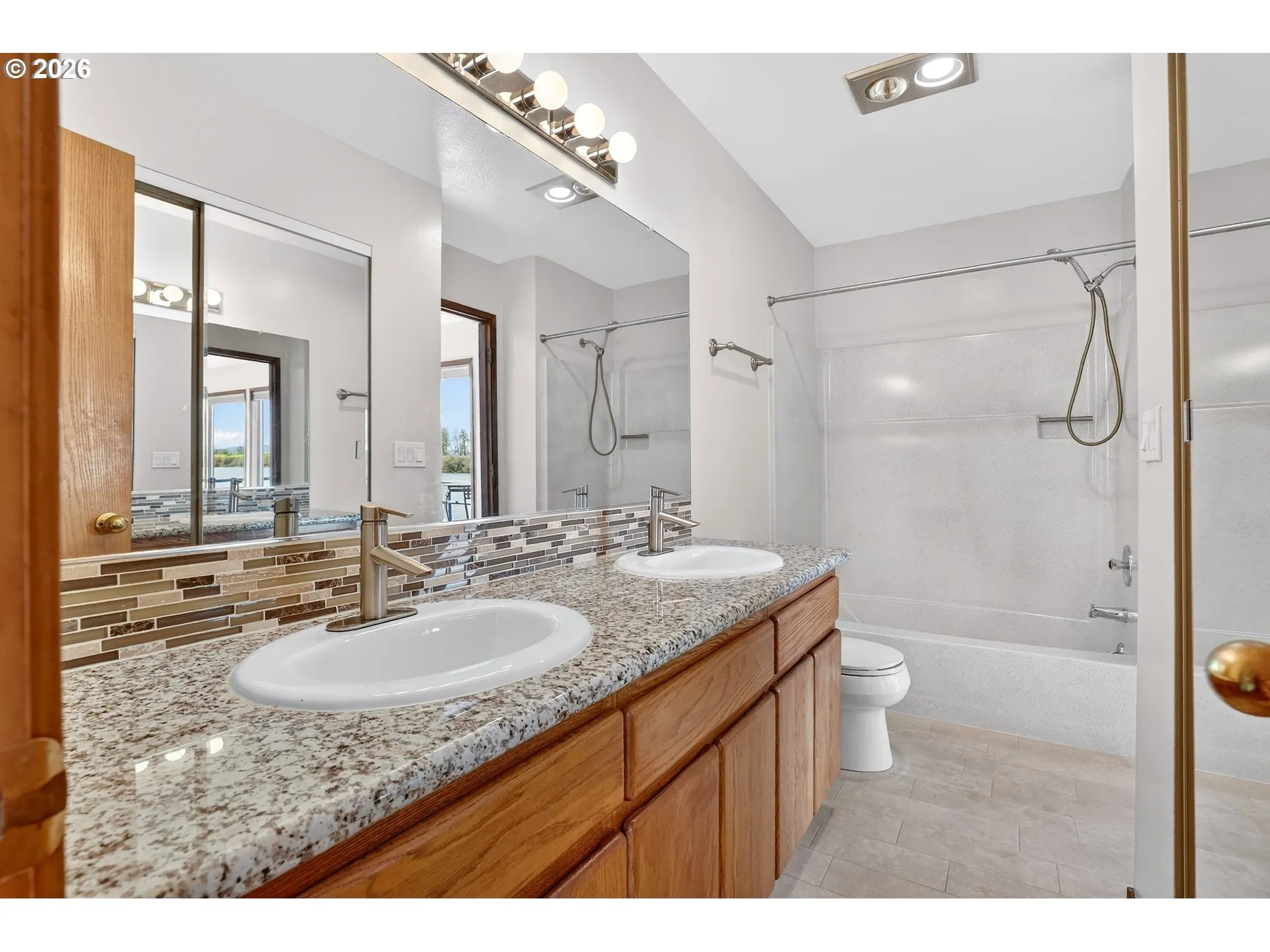 Bathroom-Jack and Jill