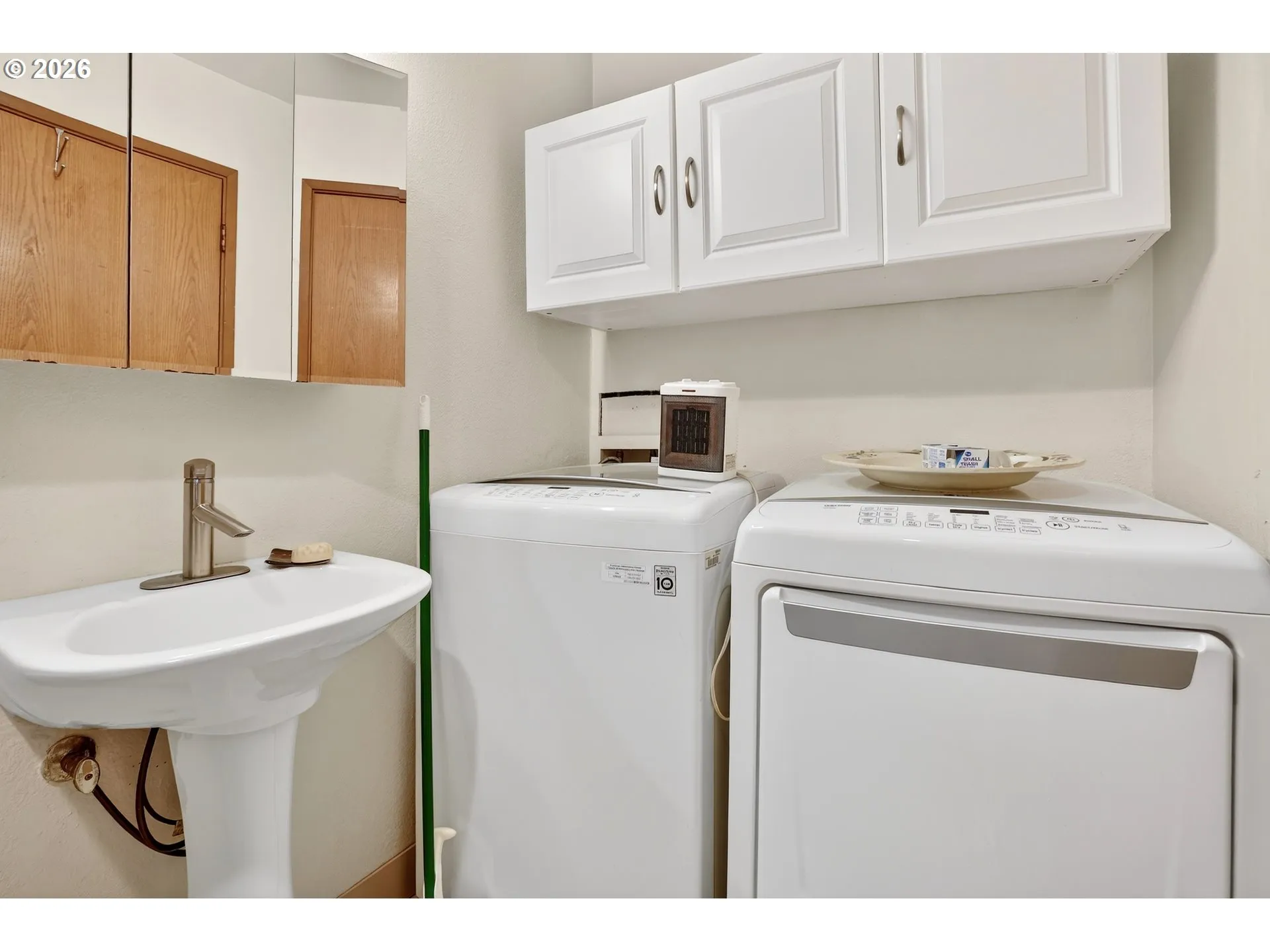Laundry-Main