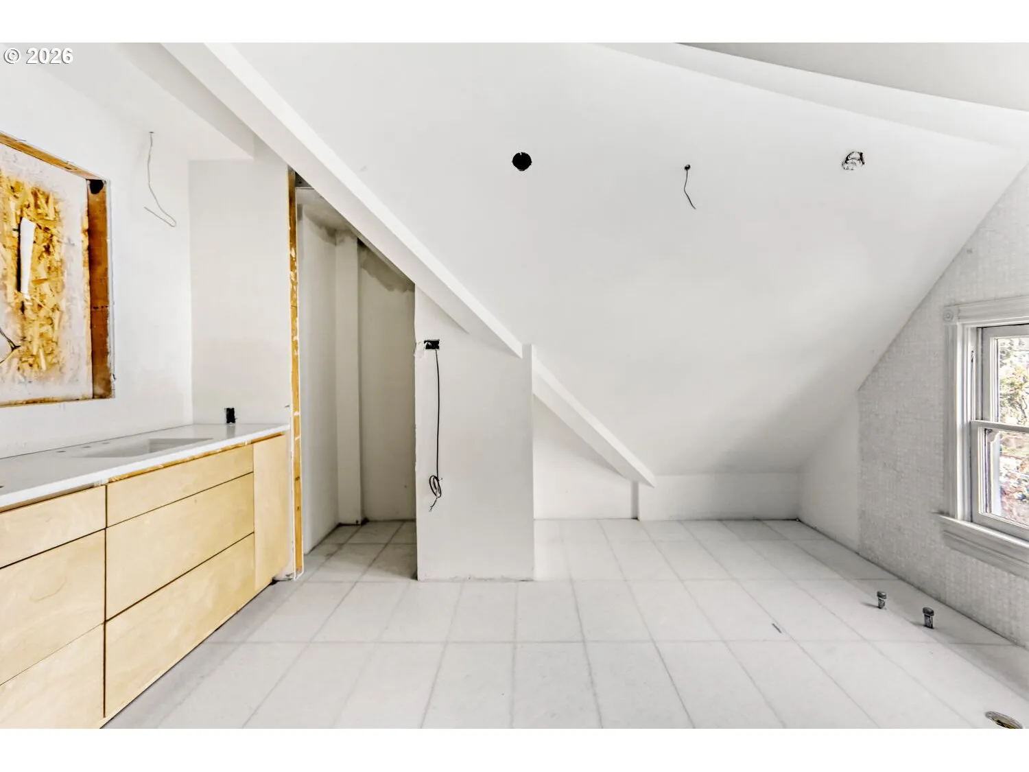 Bathroom-Upper