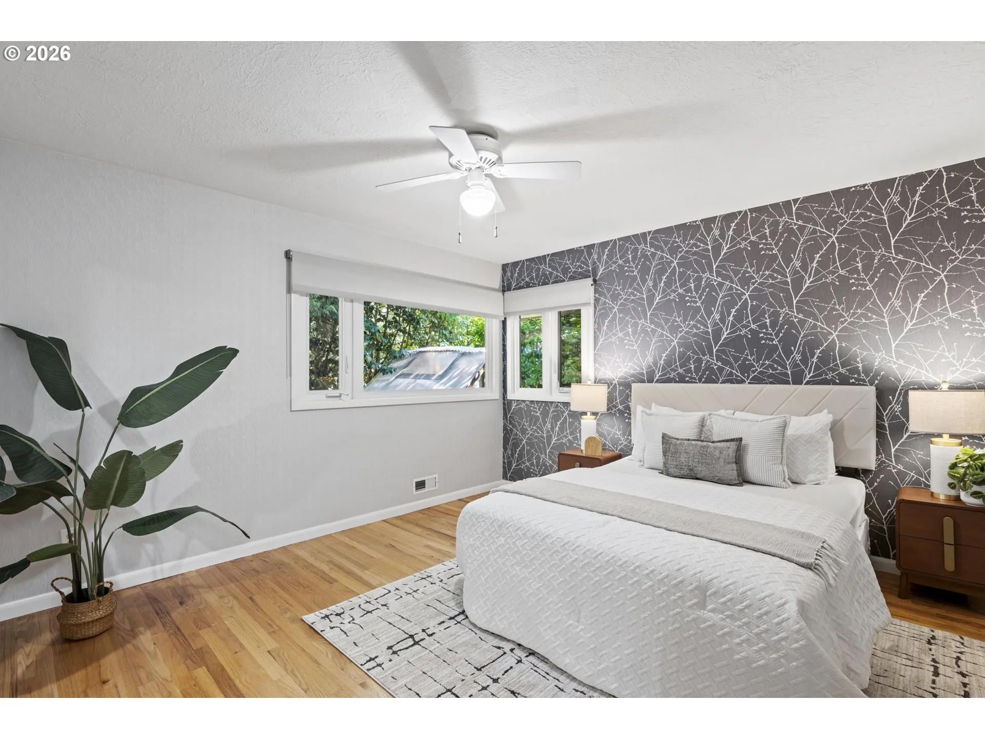 Bedroom, Owner's Suite-Main