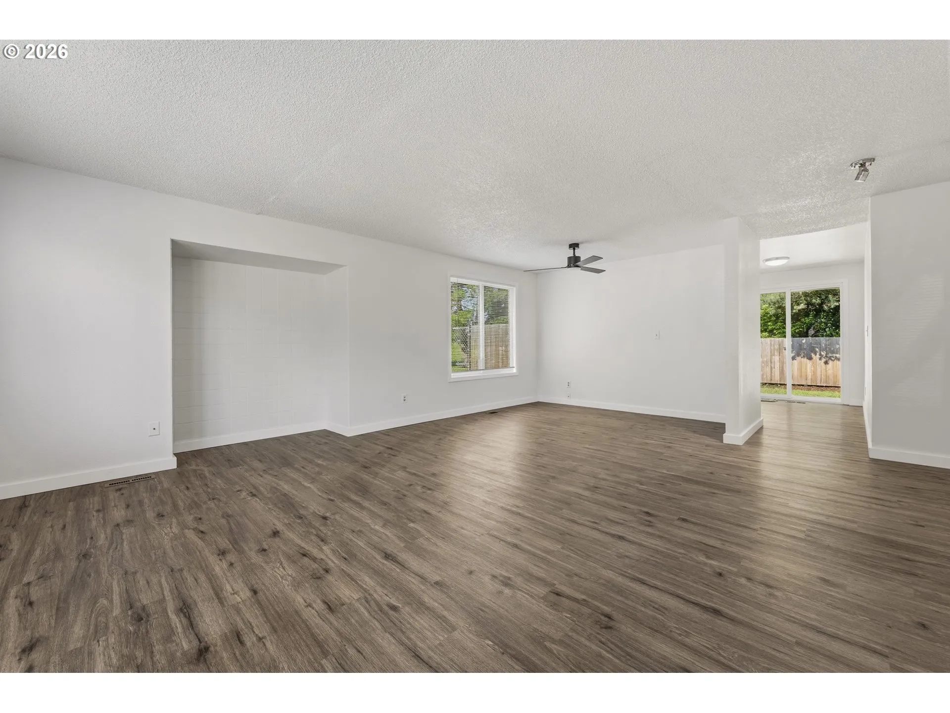 Living Room/Dining Room